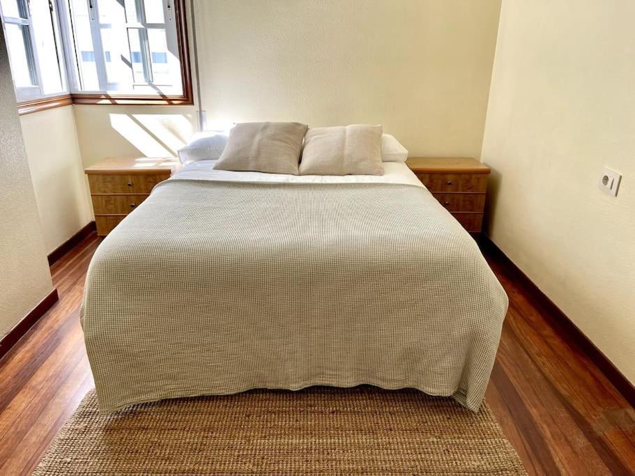 Agradable Apartamento Centrico En Cangas Екстер'єр фото